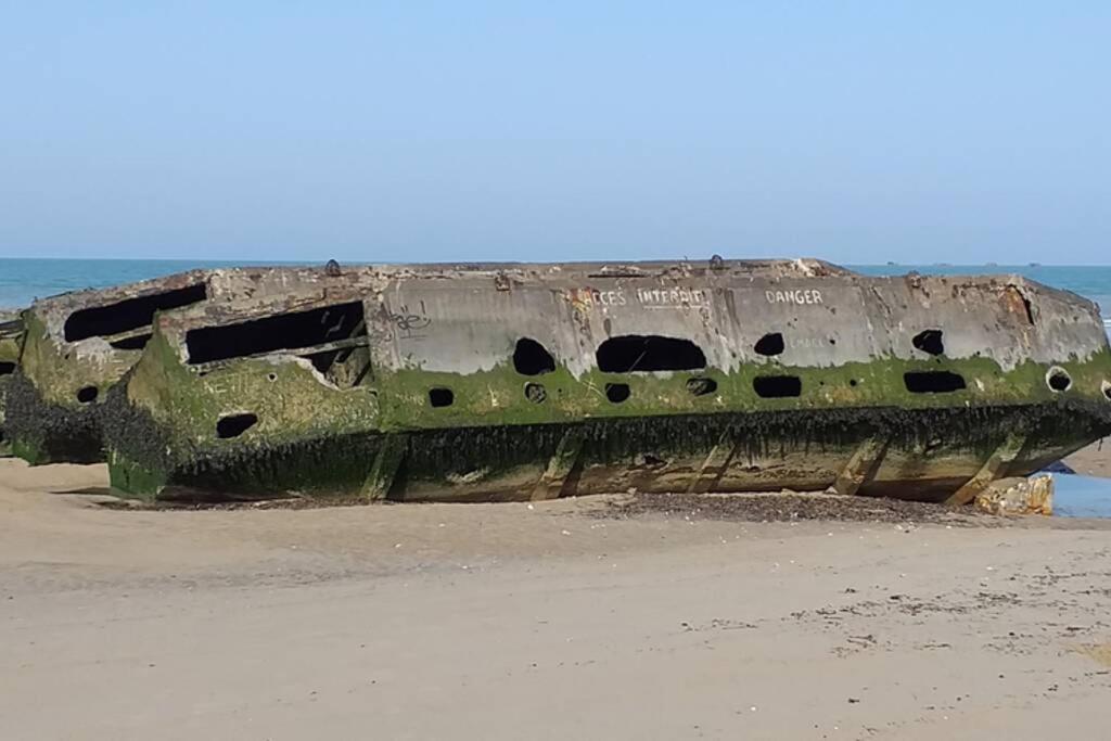 Au 13 : Fenetres Sur Arromanches Kültér fotó
